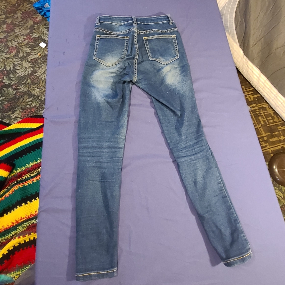 Pants - Picture 2 of 3